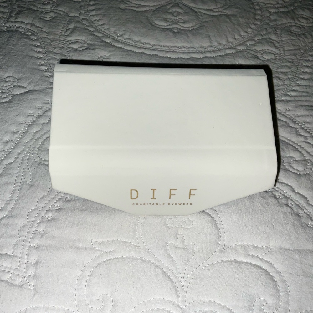 Diff White Sunglasses Case. - image 3